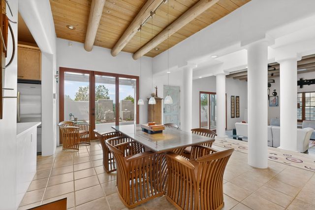 1033 Brisa Circle, Santa Fe, NM 87507