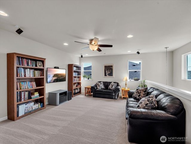 315 182nd Street SE, Bothell, WA 98012