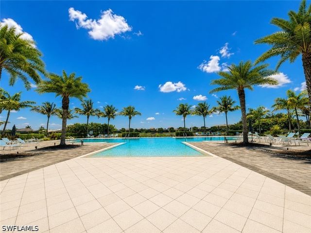 9028 Mayreau WAY, Naples, FL 34114