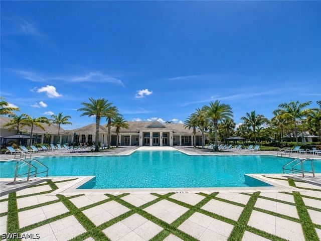 9028 Mayreau WAY, Naples, FL 34114