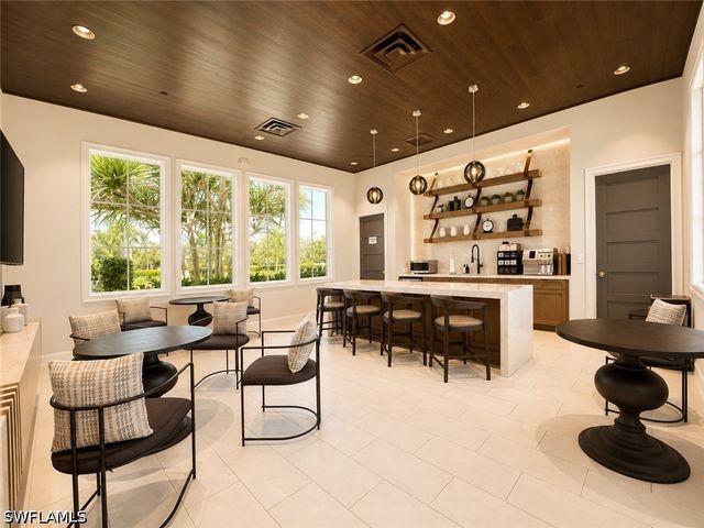 9028 Mayreau WAY, Naples, FL 34114