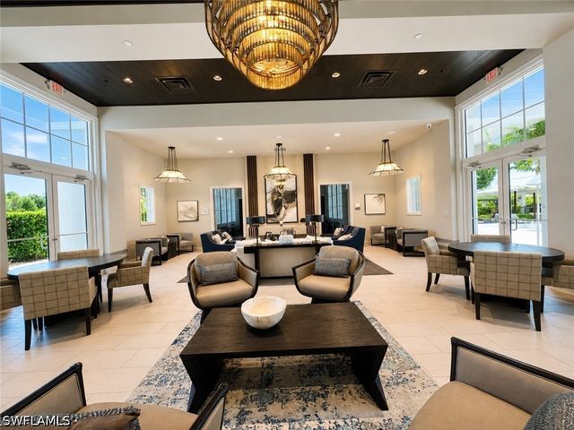 9028 Mayreau WAY, Naples, FL 34114