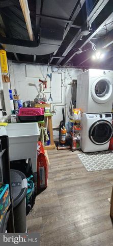2434 PHILLIPS DR, Alexandria, VA 22306