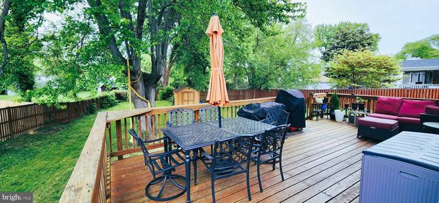 2434 PHILLIPS DR, Alexandria, VA 22306