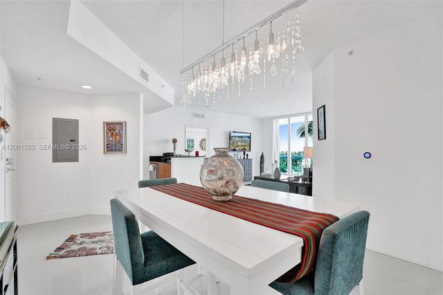 7900 Harbor Island Dr 704, North Bay Village, FL 33141