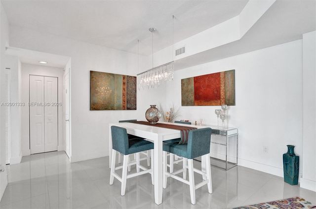 7900 Harbor Island Dr 704, North Bay Village, FL 33141