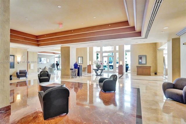 7900 Harbor Island Dr 704, North Bay Village, FL 33141