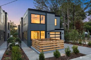 1801 29th Avenue S, Seattle, WA 98144