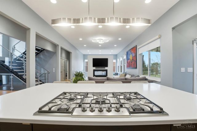 6756 Cherry Leaf Court, Deerfield Twp., OH 45040