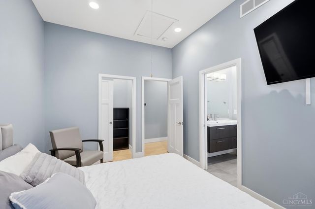 6756 Cherry Leaf Court, Deerfield Twp., OH 45040