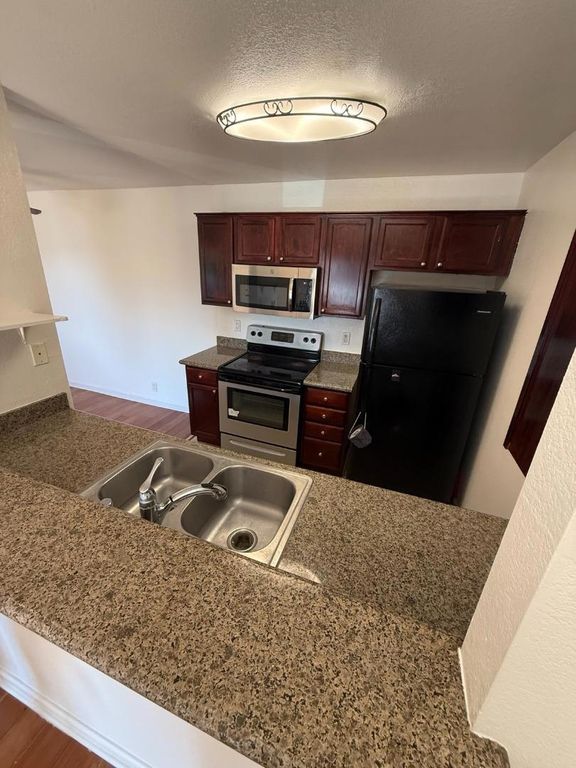 Image 3 of property listing at 37303 Sequoia Road, Fremont, CA 94536