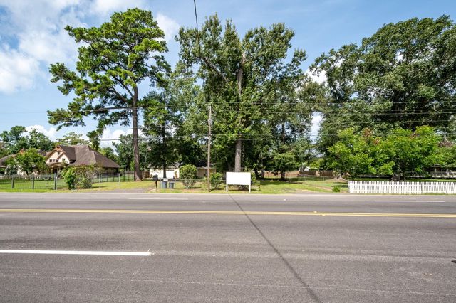 11620 Fostoria Road, Cleveland, TX 77328