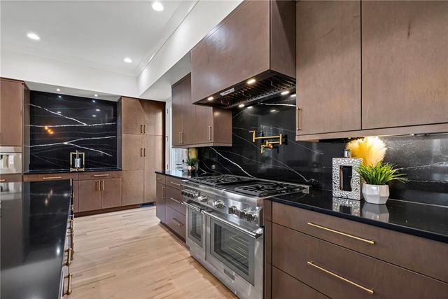 105 Alcovy Terrace, Alpharetta, GA 30009