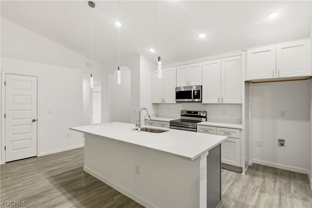 354 Hermosa AVE, Lehigh Acres, FL 33974