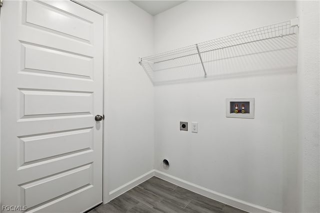 354 Hermosa AVE, Lehigh Acres, FL 33974