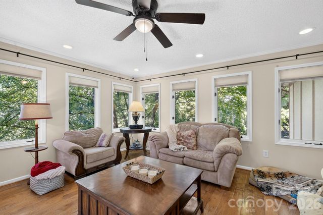 1001 Plantation Drive NE, Lenoir, NC 28645