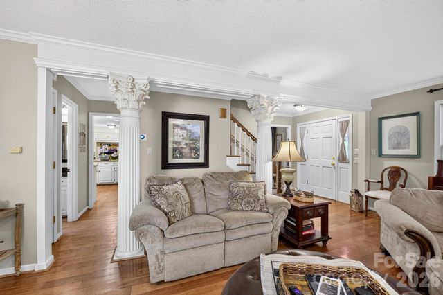 1001 Plantation Drive NE, Lenoir, NC 28645
