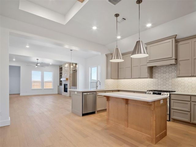 3710 Hardy Drive, Norman, OK 73069