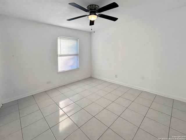 546 Creath, San Antonio, TX 78221