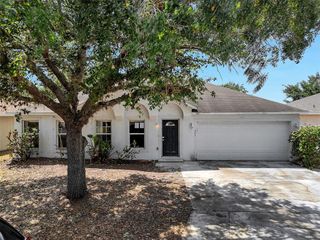 207 VERVAIN AVENUE, Davenport, FL 33837