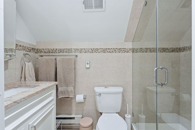 647-649 DEVON ST, Kearny, NJ 07032