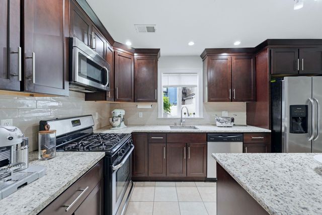 647-649 DEVON ST, Kearny, NJ 07032