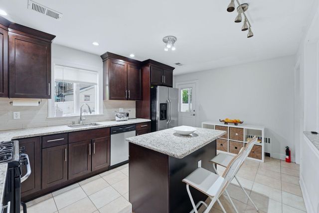 647-649 DEVON ST, Kearny, NJ 07032