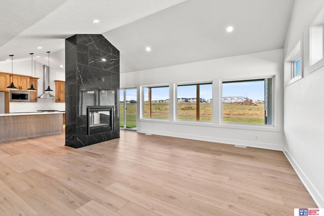 3620 Tree Line Drive, Lincoln, NE 68516