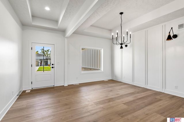 3620 Tree Line Drive, Lincoln, NE 68516