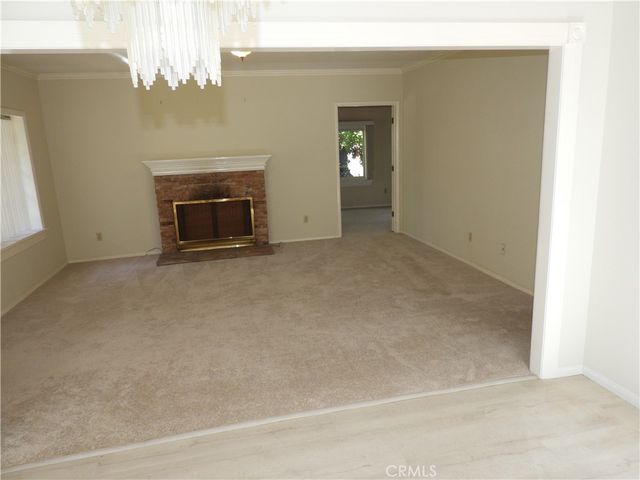 1554 Las Lunas Street, Pasadena, CA 91106