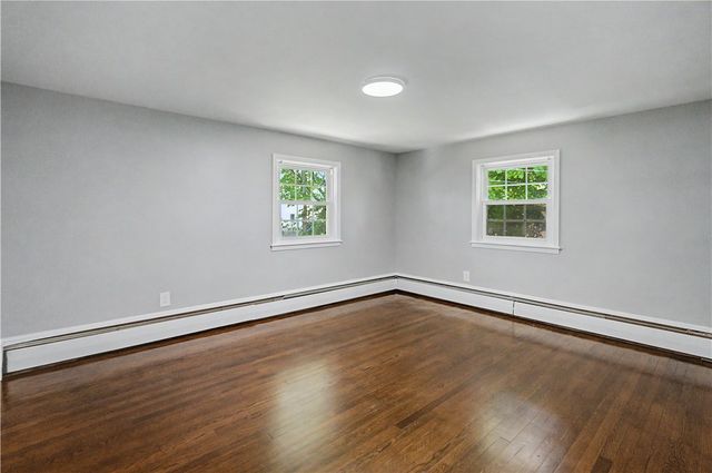 134 Rogers Avenue, Barrington, RI 02806