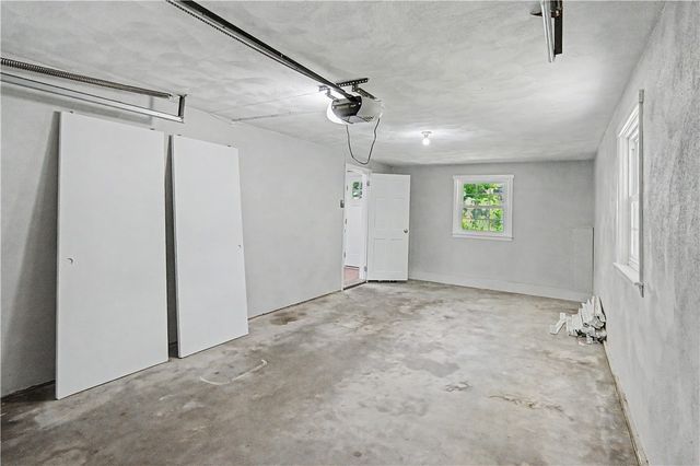 134 Rogers Avenue, Barrington, RI 02806