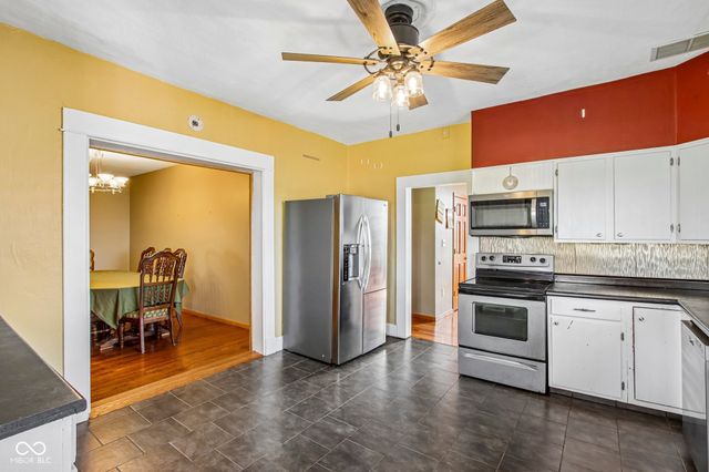 8476 E County Road 800 N, Bainbridge, IN 46105
