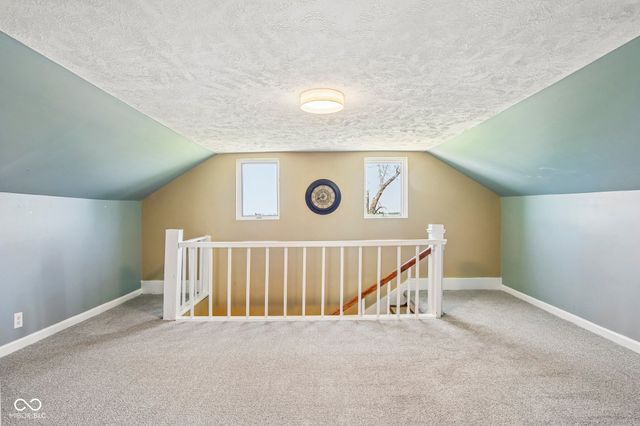 8476 E County Road 800 N, Bainbridge, IN 46105