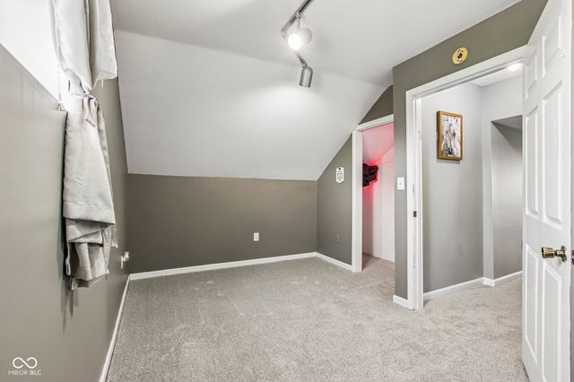 8476 E County Road 800 N, Bainbridge, IN 46105