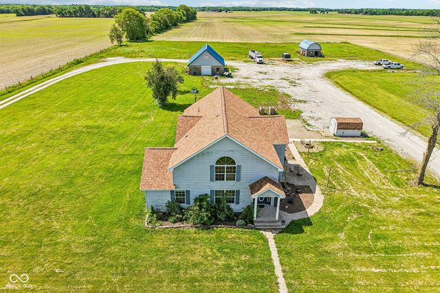 8476 E County Road 800 N, Bainbridge, IN 46105