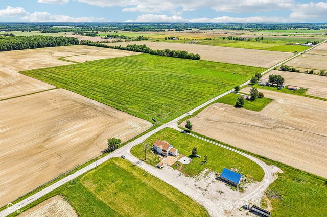 8476 E County Road 800 N, Bainbridge, IN 46105