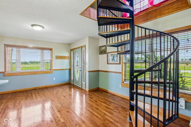 8476 E County Road 800 N, Bainbridge, IN 46105