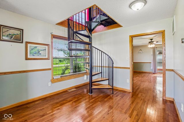 8476 E County Road 800 N, Bainbridge, IN 46105