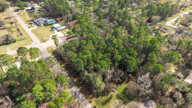 344 Magnolia Point Drive, Huffman, TX 77336