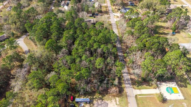 344 Magnolia Point Drive, Huffman, TX 77336