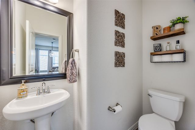 4533 Hemingway Avenue, Celina, TX 76227