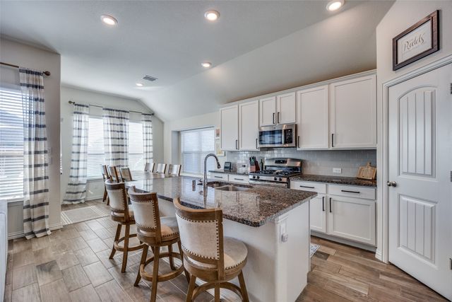 4533 Hemingway Avenue, Celina, TX 76227