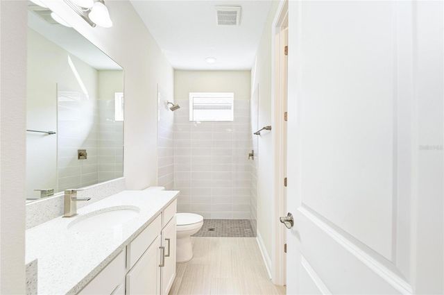 1008 FERNLEAF RUN, Bradenton, FL 34212