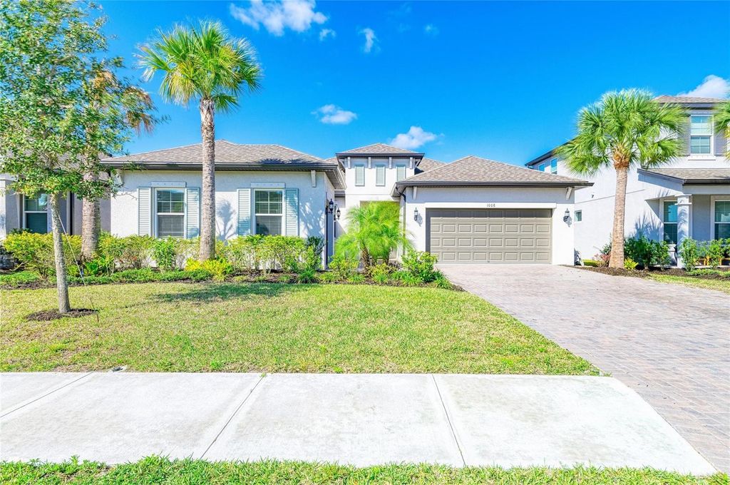 Image 1 of property listing at 1008 FERNLEAF RUN, Bradenton, FL 34212