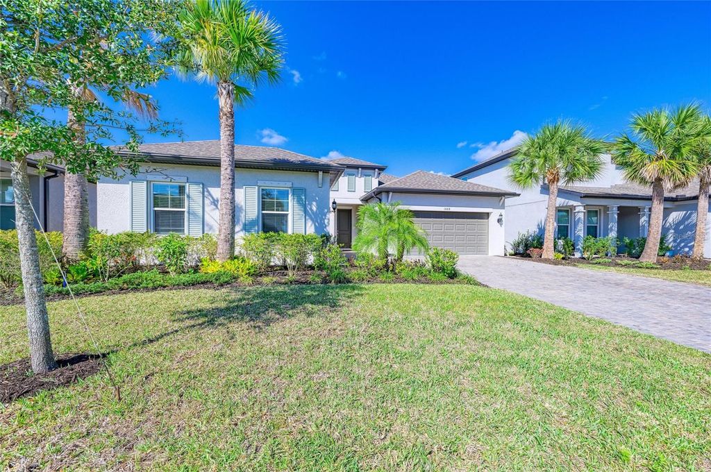 Image 2 of property listing at 1008 FERNLEAF RUN, Bradenton, FL 34212