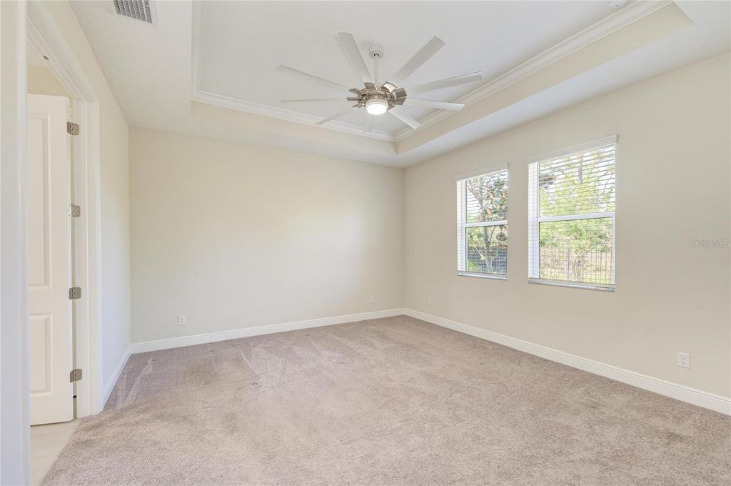Image 23 of property listing at 1008 FERNLEAF RUN, Bradenton, FL 34212