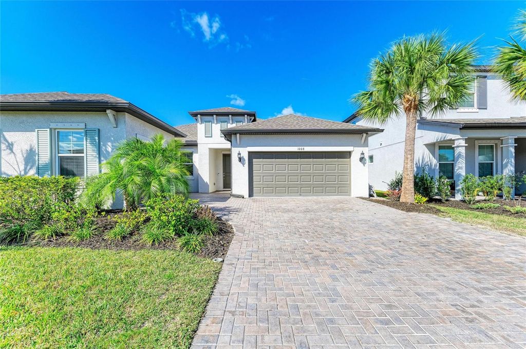 Image 4 of property listing at 1008 FERNLEAF RUN, Bradenton, FL 34212