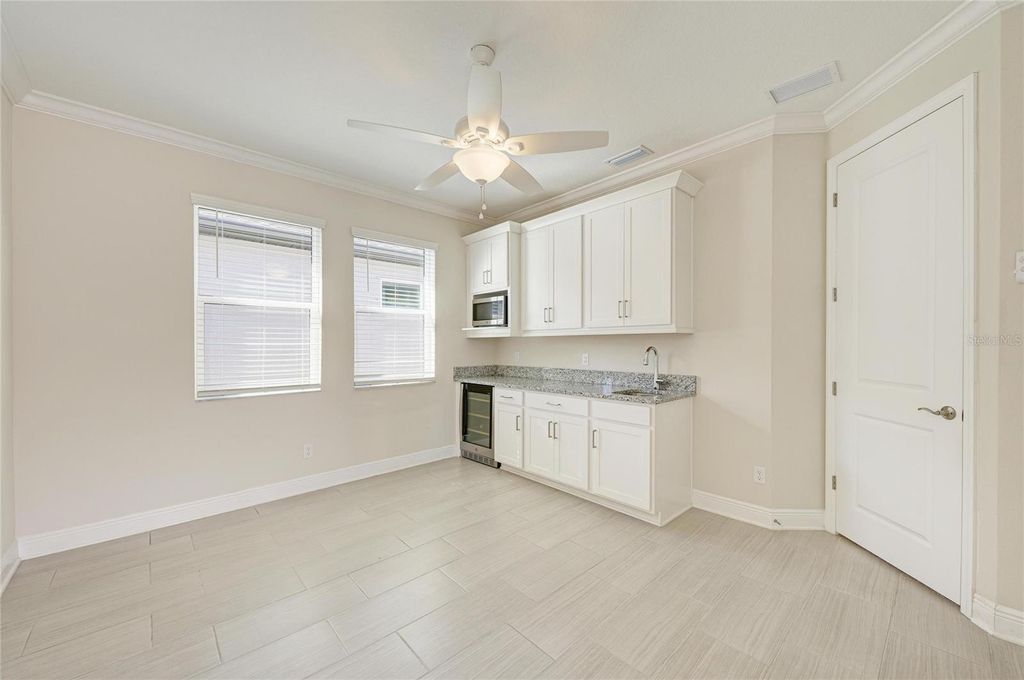 Image 42 of property listing at 1008 FERNLEAF RUN, Bradenton, FL 34212