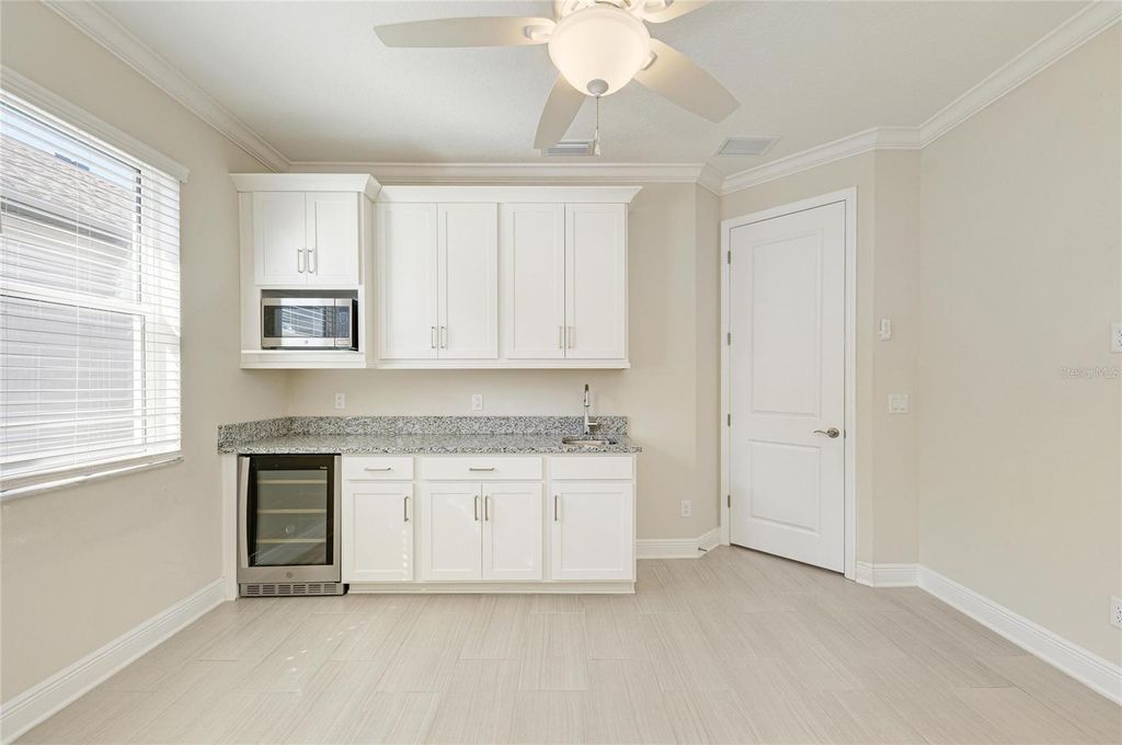 Image 43 of property listing at 1008 FERNLEAF RUN, Bradenton, FL 34212